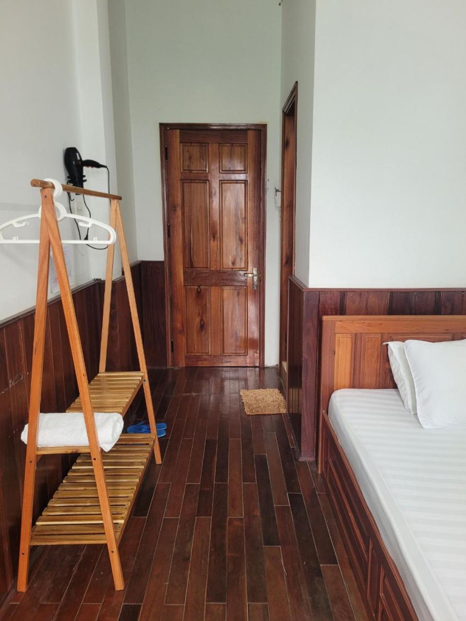 Hostel Ngoc Lien Tuy Hòa Zewnętrze zdjęcie
